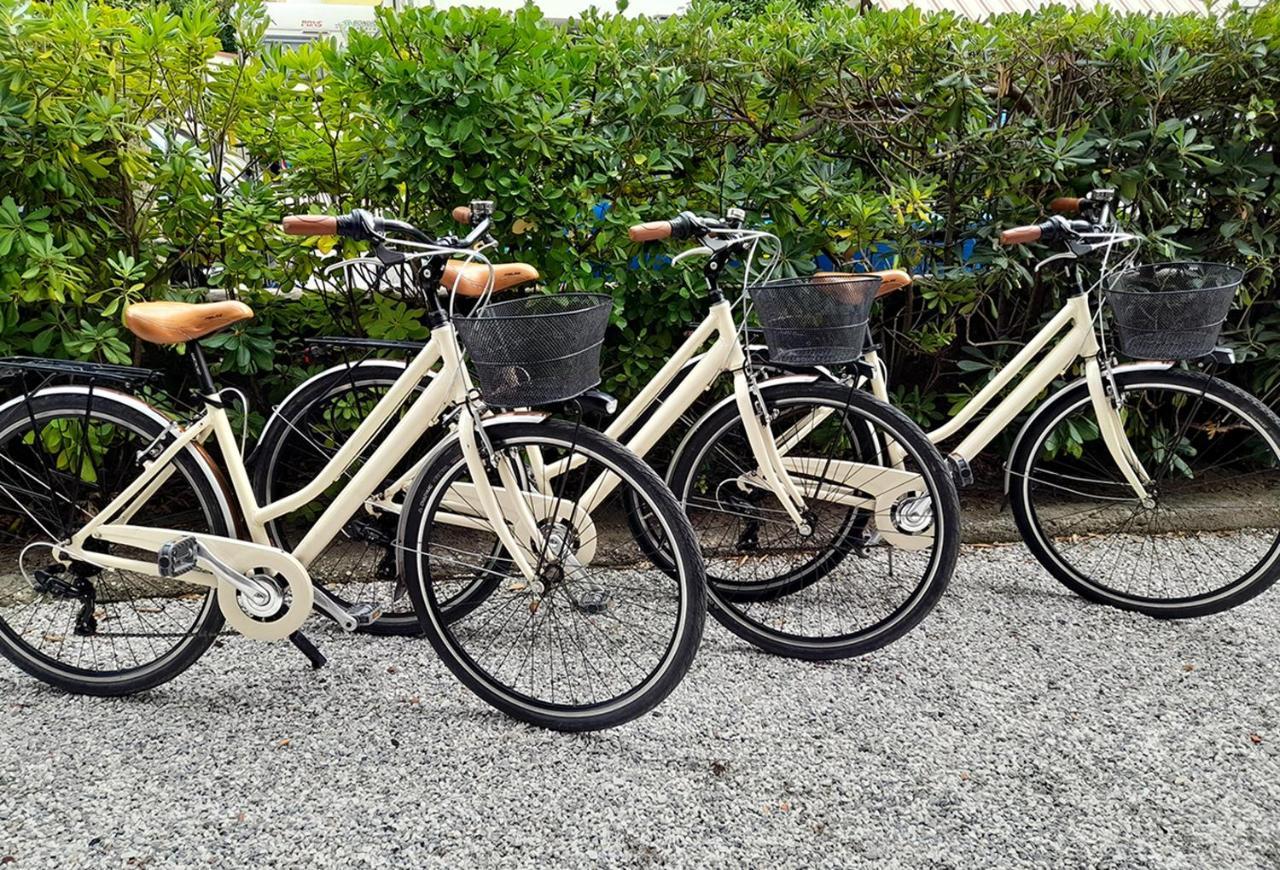 Ampio, Elegante Apt Con Aria Condizionata E Bici Gratis 비아레지오 외부 사진